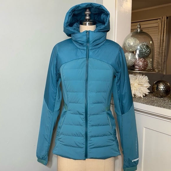 Lululemon Down For It All Jacket Winter Coat Oceanic Size 6 Small - Picture 3 of 14